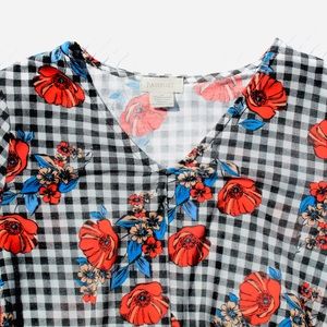 ☀️Gingham & Poppies Statement Sleeve Blouse